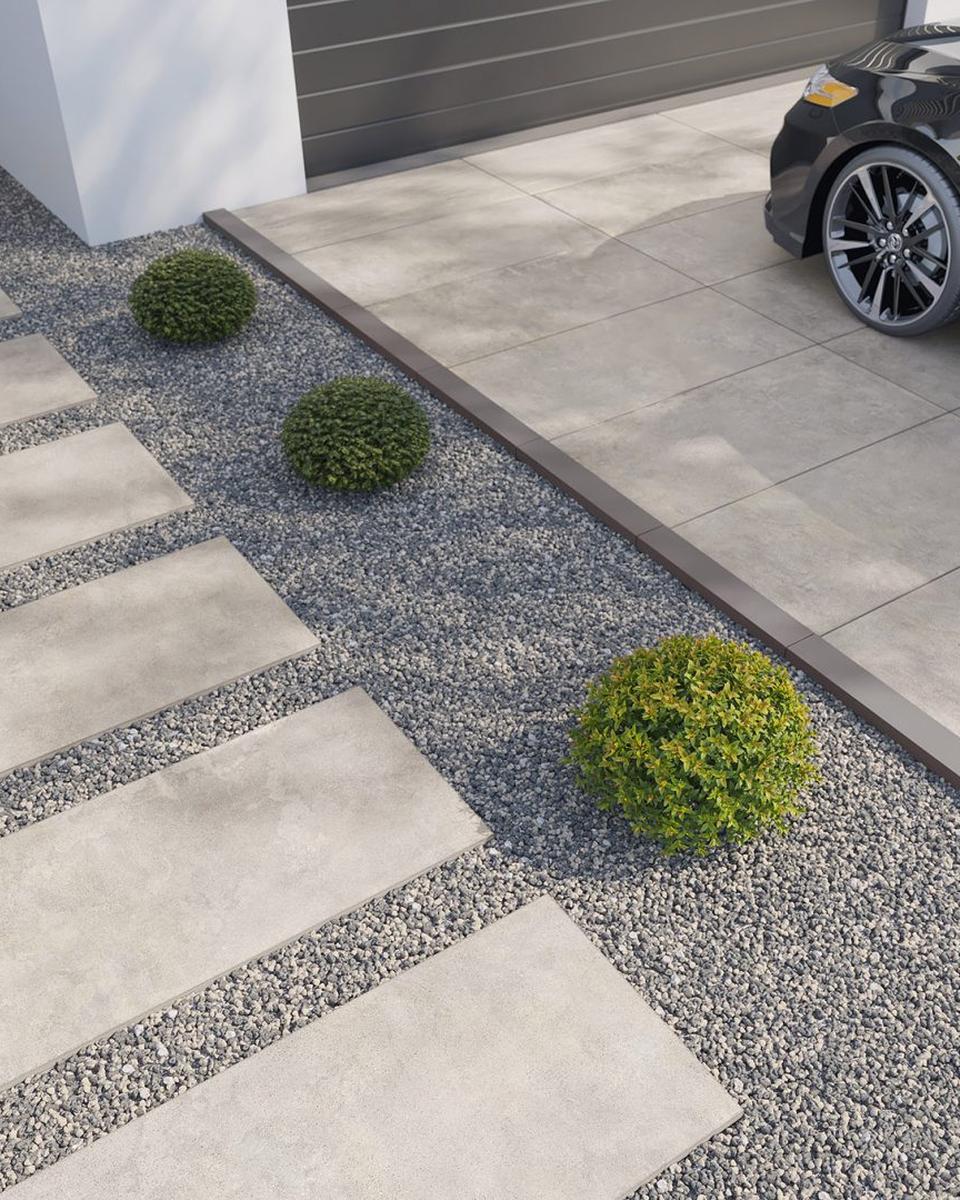 Terrassenplatte Verness Grau verlegt – Anwendungsbeispiel